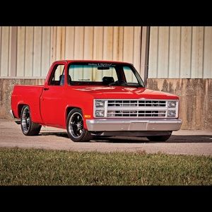 Meet your Posher, Joshua